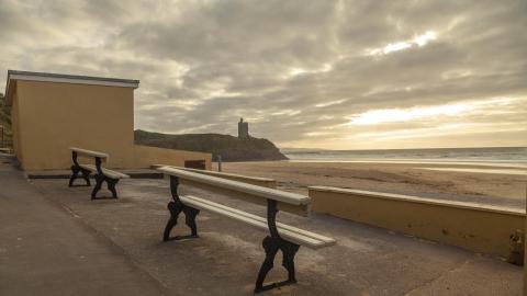 Ballybunion beach front seating area